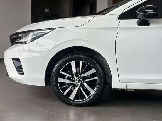 HONDA-CITY-1.5 i-VTEC FLEX TOURING CVT HONDA-CITY-2023
