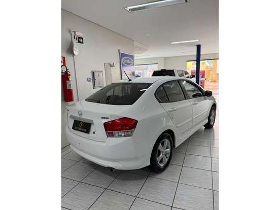 HONDA-CITY-2011