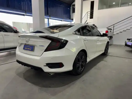 HONDA-CIVIC-2017