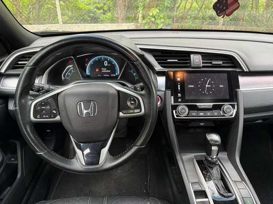 HONDA-CIVIC-2017