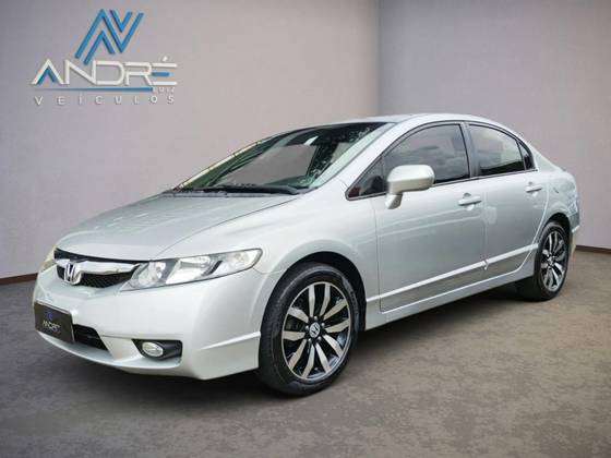 HONDA CIVIC 1.8 LXS 16V FLEX 4P MANUAL