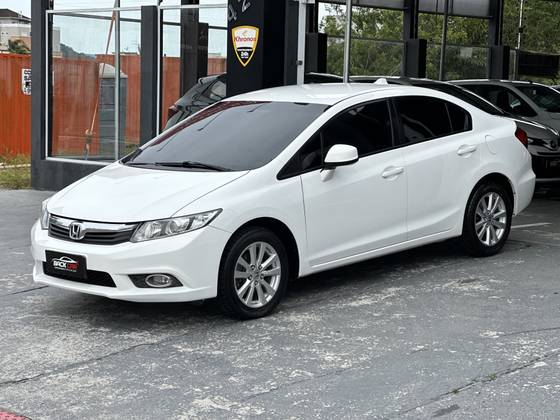 HONDA CIVIC 1.8 LXS 16V FLEX 4P MANUAL