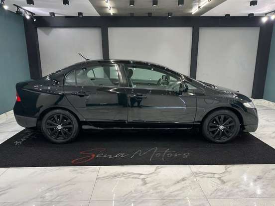 HONDA-CIVIC-2010