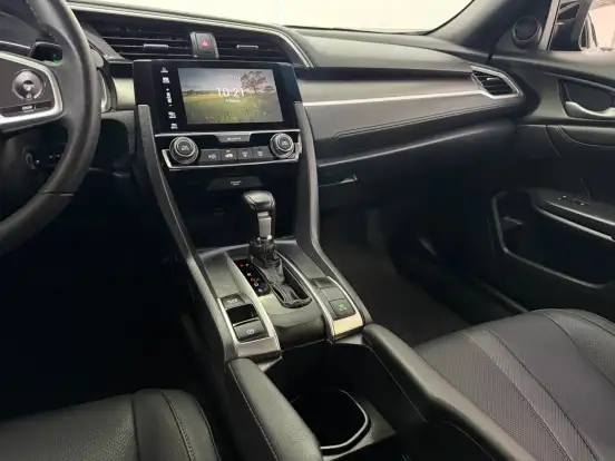 HONDA-CIVIC-2018