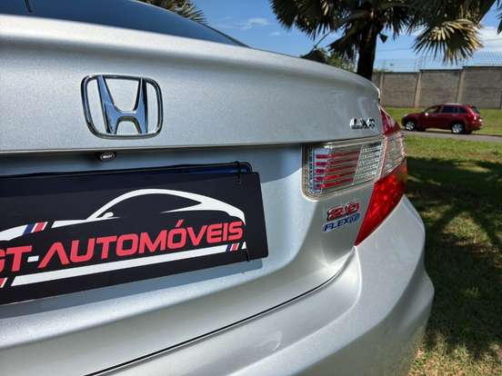 HONDA-CIVIC-2.0 LXR 16V FLEX 4P AUTOMÁTICO HONDA-CIVIC-2013