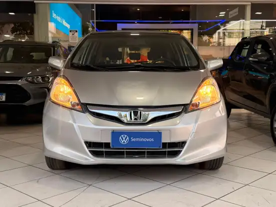 HONDA-FIT-2013