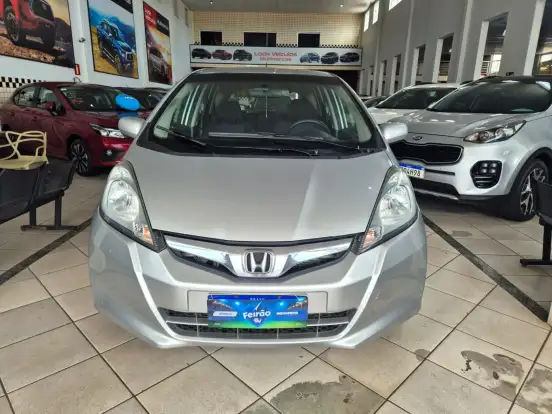 HONDA-FIT-2012