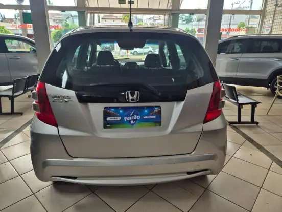 HONDA-FIT-2012