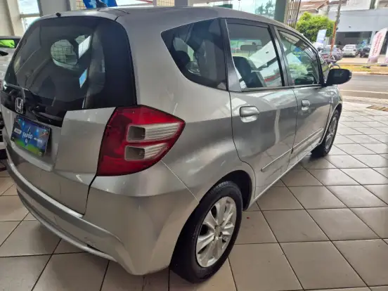 HONDA-FIT-2012