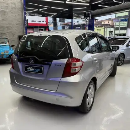 HONDA-FIT-2011