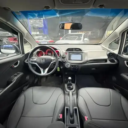 HONDA-FIT-2011