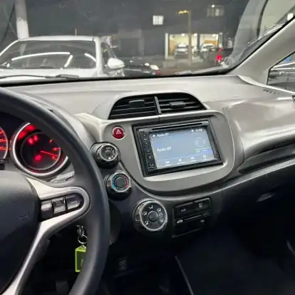 HONDA-FIT-1.4 LX 16V FLEX 4P MANUAL HONDA-FIT-2011