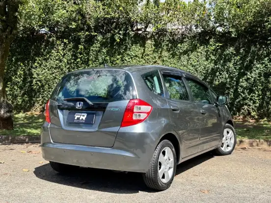 HONDA-FIT-2009