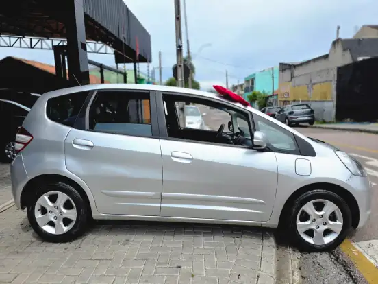 HONDA-FIT-1.4 LXL 16V FLEX 4P AUTOMÁTICO HONDA-FIT-2011
