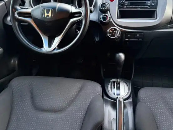 HONDA-FIT-1.4 LXL 16V FLEX 4P AUTOMÁTICO HONDA-FIT-2011