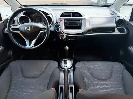 HONDA-FIT-2011