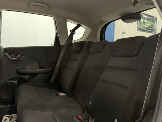 HONDA-FIT-2012