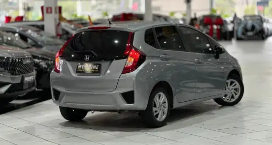 HONDA-FIT-2016