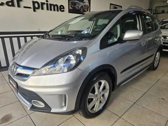 HONDA-FIT-2014
