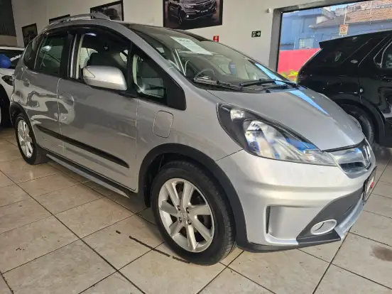 HONDA-FIT-2014