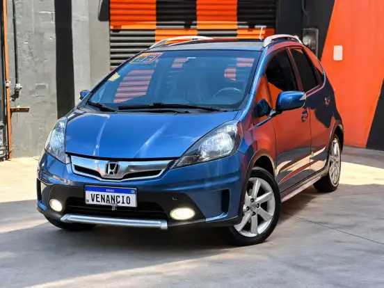 HONDA-FIT-2013