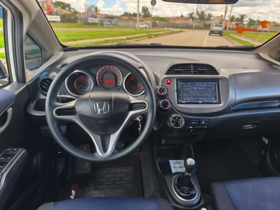 HONDA-FIT-1.4 DX 16V FLEX 4P MANUAL HONDA-FIT-2013