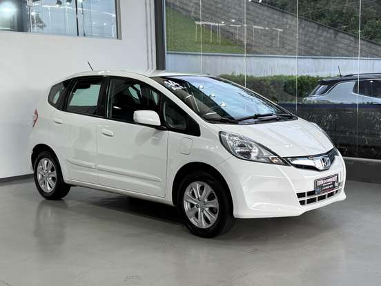 HONDA-FIT-2014