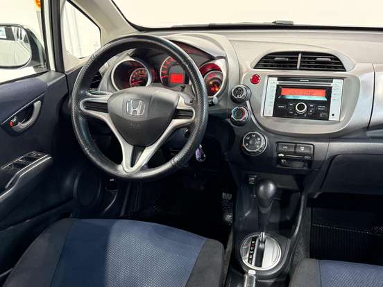HONDA-FIT-2014
