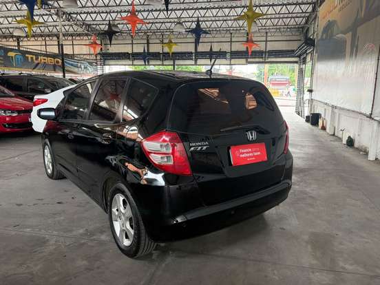 HONDA-FIT-2010
