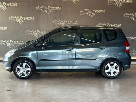 HONDA-FIT-2007