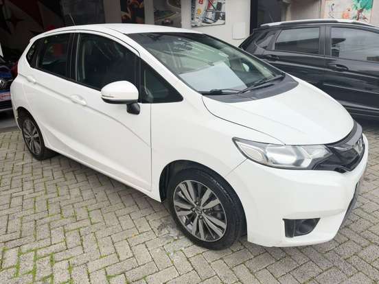 HONDA-FIT-2015