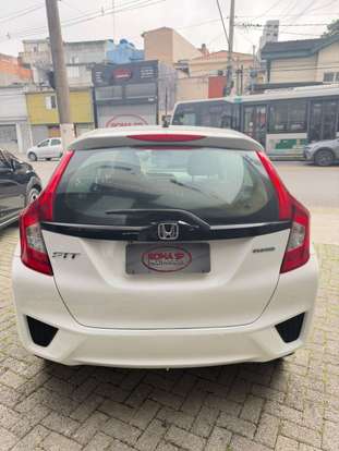 HONDA-FIT-2015