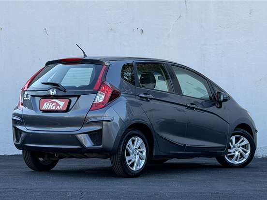 HONDA-FIT-2016