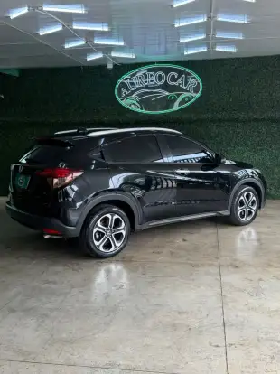 HONDA-HR-V-2017