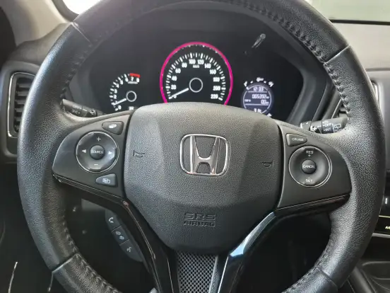 HONDA-HR-V-1.8 16V FLEX TOURING 4P AUTOMÁTICO HONDA-HR-V-2018