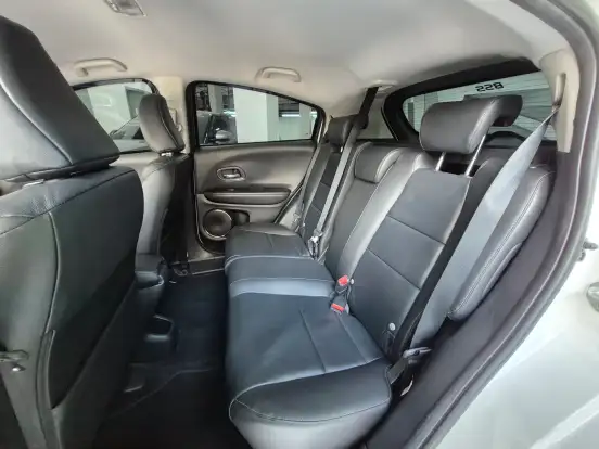 HONDA-HR-V-1.8 16V FLEX TOURING 4P AUTOMÁTICO HONDA-HR-V-2018