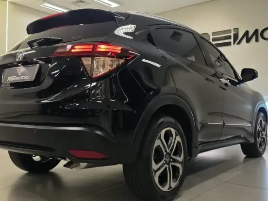 HONDA-HR-V-1.8 16V FLEX TOURING 4P AUTOMÁTICO HONDA-HR-V-2017