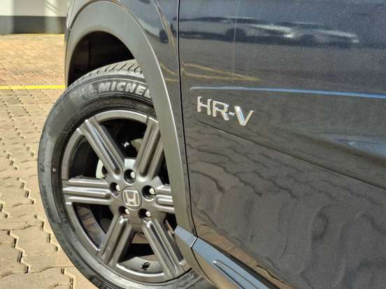 HONDA-HR-V-2024