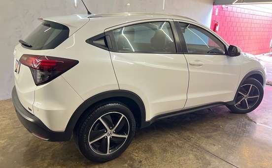 HONDA-HR-V-2019