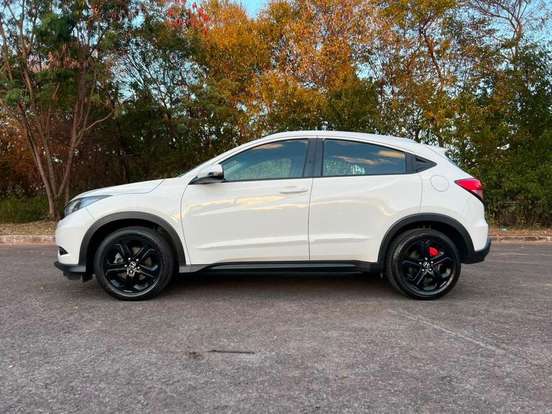 HONDA-HR-V-2016