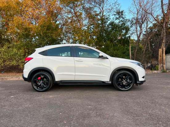 HONDA-HR-V-1.8 16V FLEX EX 4P AUTOMÁTICO HONDA-HR-V-2016