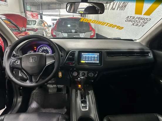 HONDA-HR-V-1.8 16V FLEX LX 4P AUTOMÁTICO HONDA-HR-V-2016