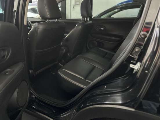 HONDA-HR-V-1.8 16V FLEX LX 4P AUTOMÁTICO HONDA-HR-V-2016