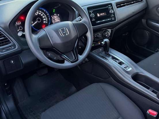 HONDA-HR-V-1.8 16V FLEX LX 4P AUTOMÁTICO HONDA-HR-V-2016