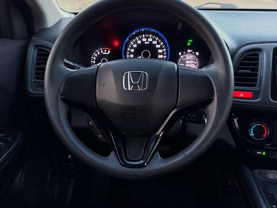 HONDA-HR-V-1.8 16V FLEX LX 4P AUTOMÁTICO HONDA-HR-V-2016