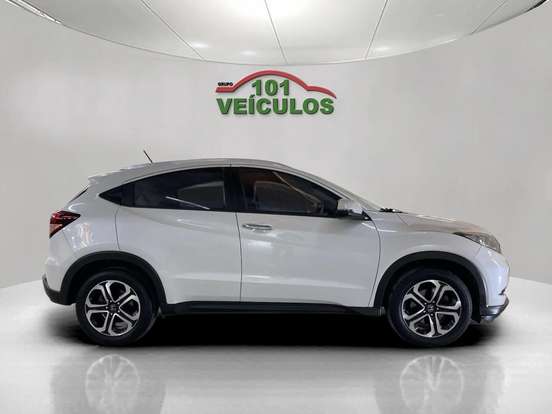 HONDA-HR-V-1.8 16V FLEX TOURING 4P AUTOMÁTICO HONDA-HR-V-2017
