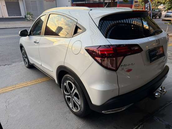 HONDA-HR-V-1.8 16V FLEX TOURING 4P AUTOMÁTICO HONDA-HR-V-2018
