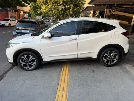 HONDA-HR-V-2018
