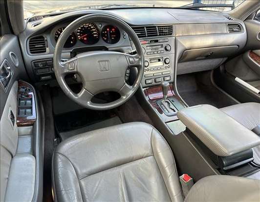 HONDA-LEGEND-1997
