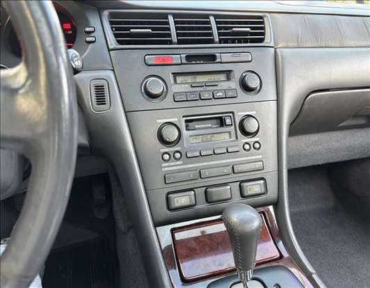 HONDA-LEGEND-1997